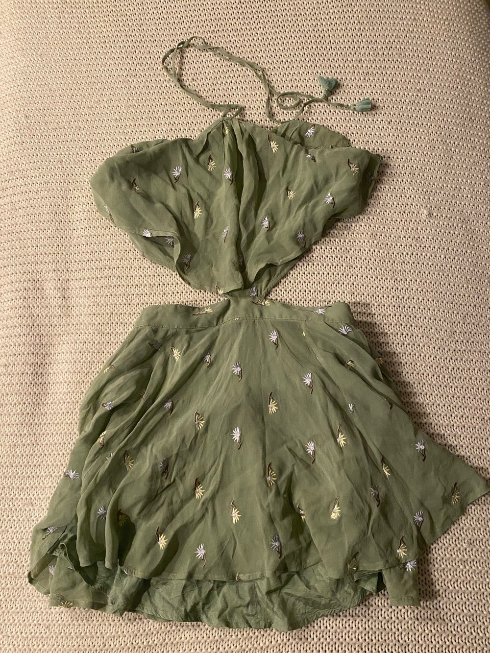 MAJORELLE Olive Green Floral Halter Cutout Dress 💚